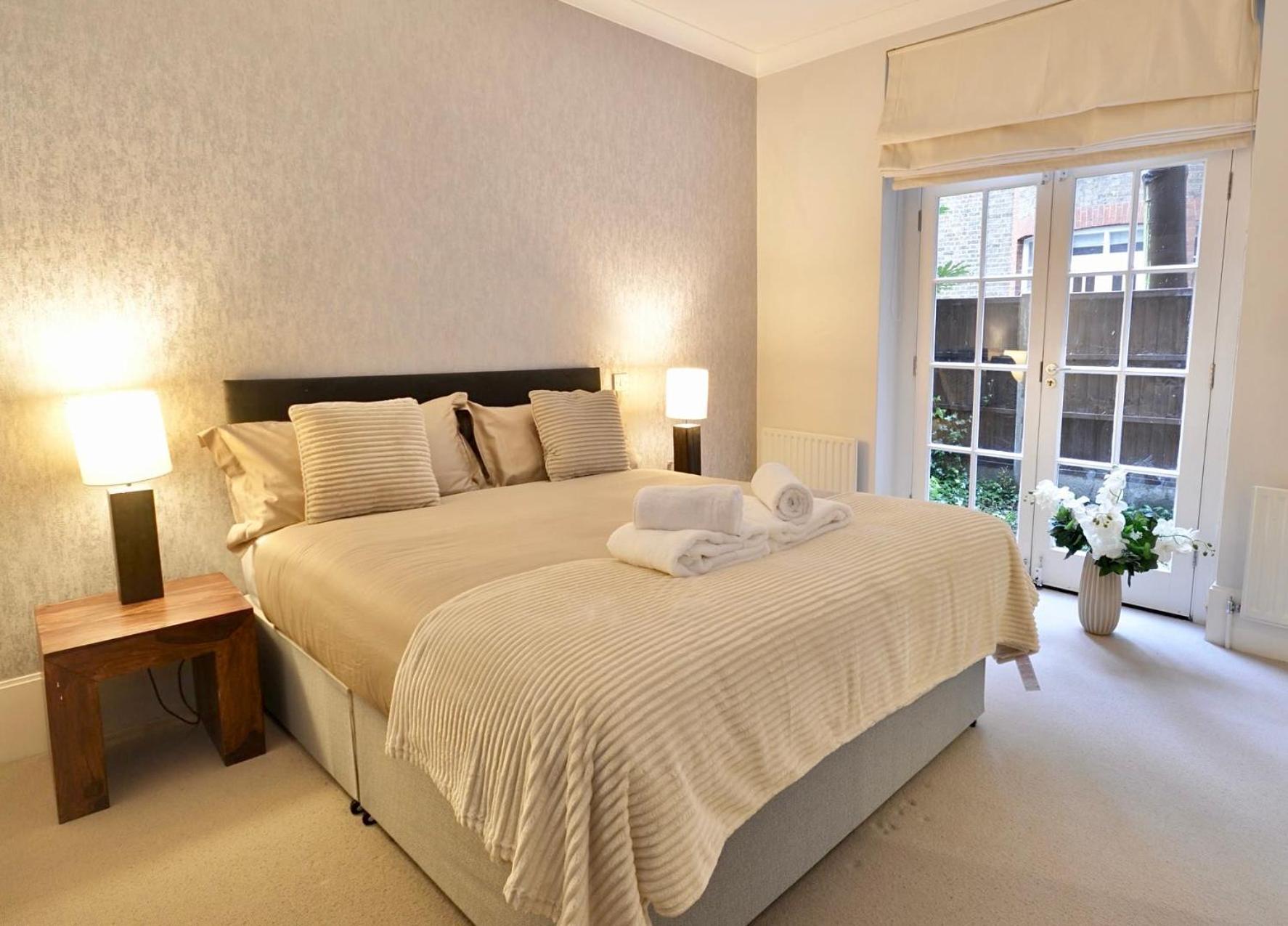 Kensington Apartment, Breakfast, 2 Baths Londra Dış mekan fotoğraf